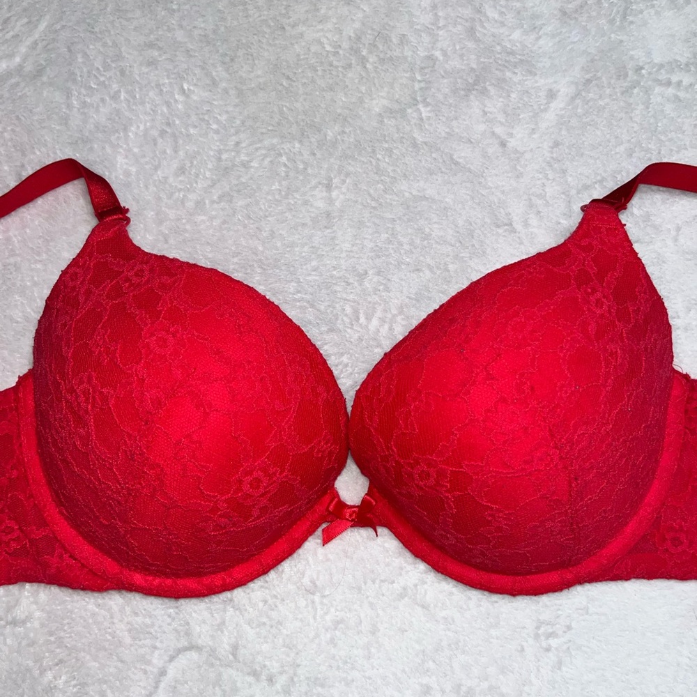 VS lace bra
